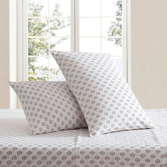 🆕King Bed Sheet White Medium Weight Matching Pillowcases Soft & Wrinkle Bed Set - Picture 3 of 7